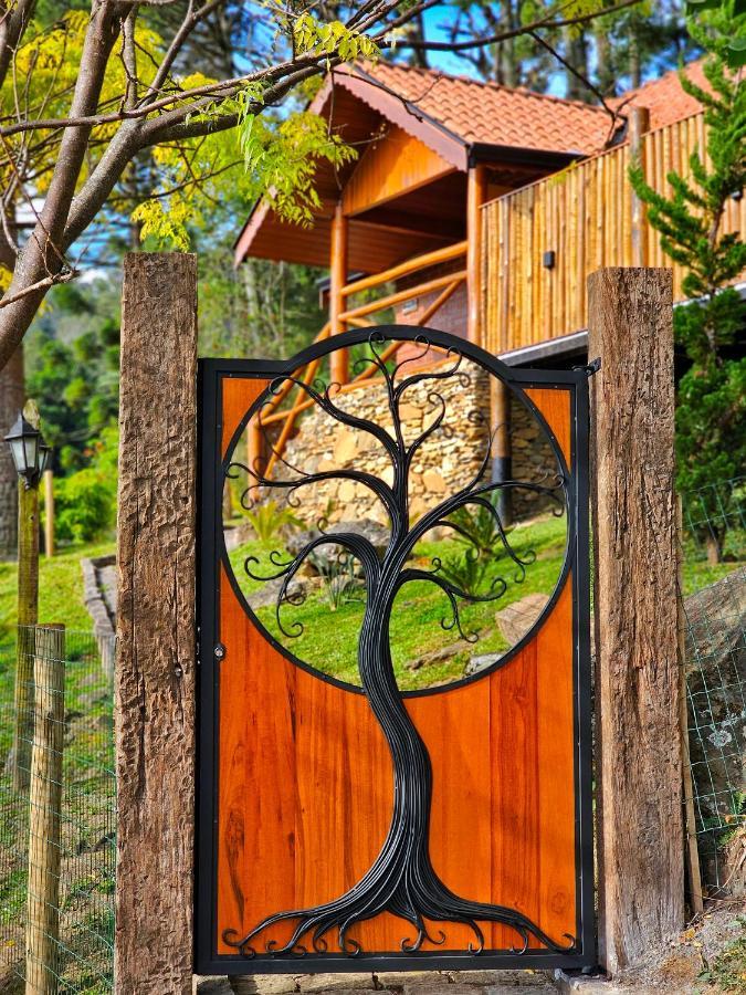 Chales Araucaria E Manaca เซาเบนโตโดซาปูไค ภายนอก รูปภาพ